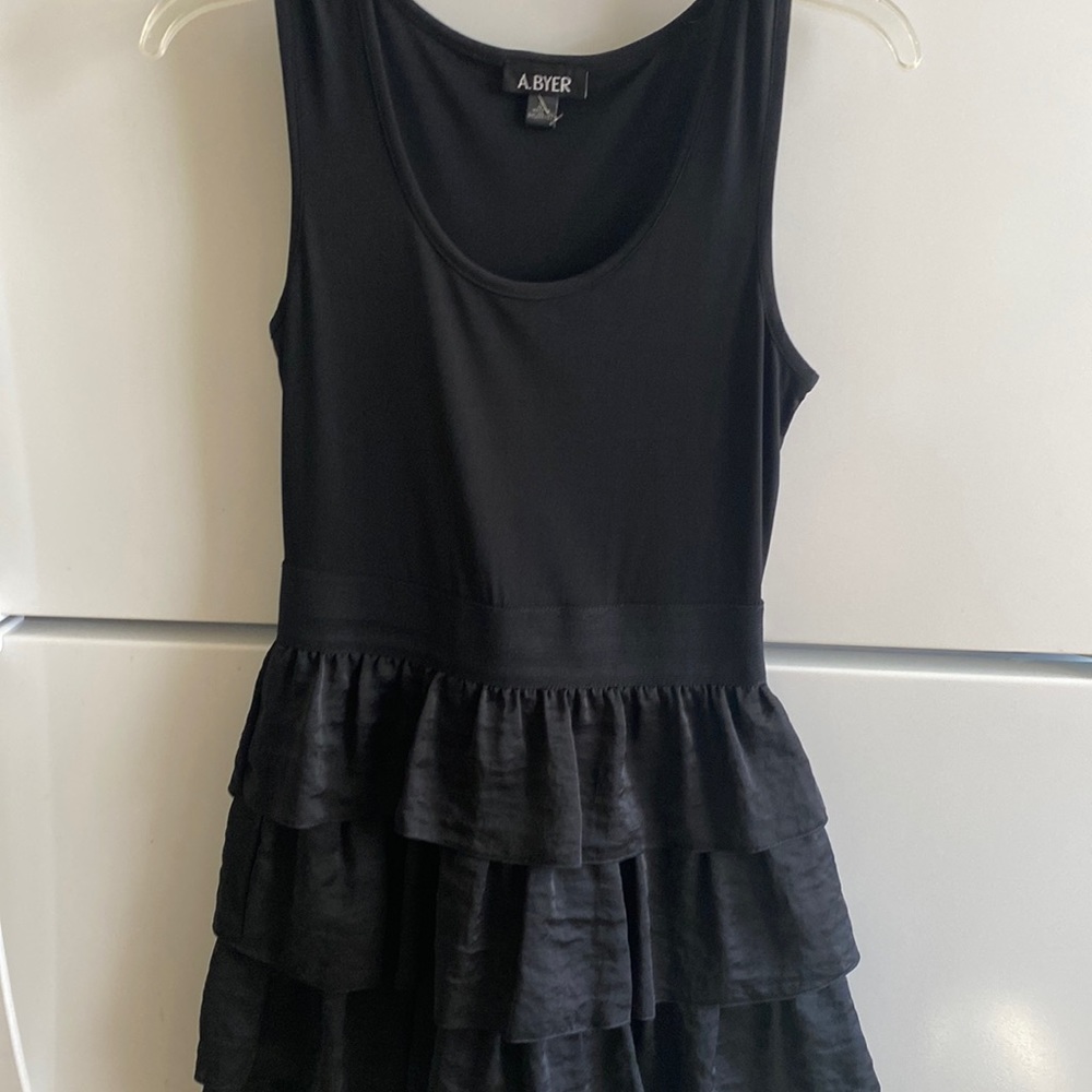 New cute fun black dress